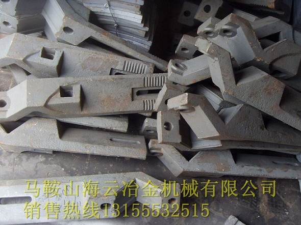 無(wú)錫環(huán)球?yàn)r青攪拌站配件，無(wú)錫環(huán)球襯板、葉片、攪拌臂供貨商