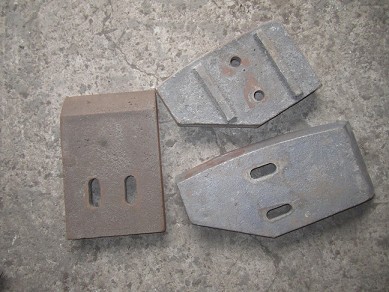 青島新型2000、漳州華建砼攪拌機(jī)側(cè)襯板、側(cè)刮刀現(xiàn)貨供應(yīng)