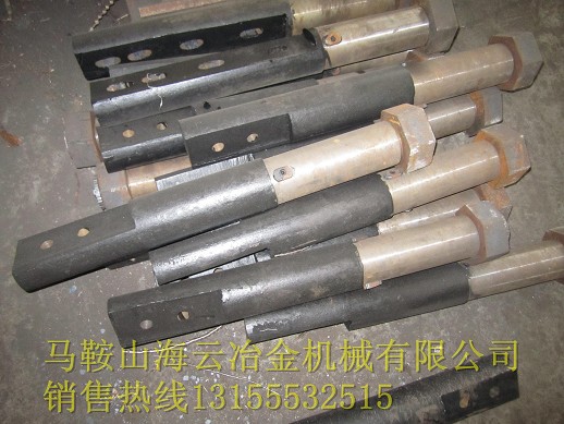 福建信達(dá)2000雙臥軸攪拌機(jī)主機(jī)配件、2方多元素合金側(cè)攪拌臂生產(chǎn)商