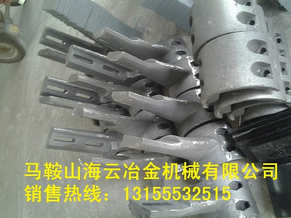 現(xiàn)貨出售三一重工攪拌機(jī)配件、3000左右攪拌臂、3方兩側(cè)襯板